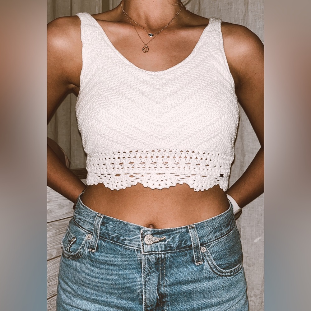 knit tank top from hollister in a size small